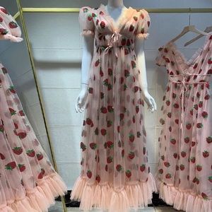 Likira Matoshi dupe strawberry dress